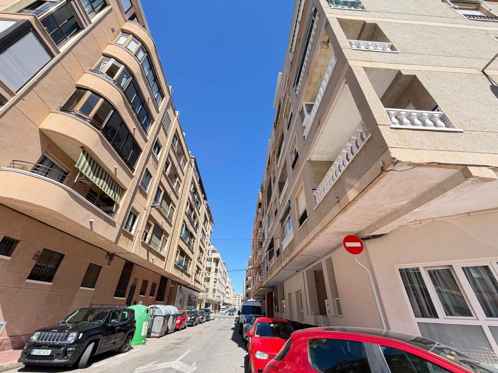 2 soveværelse Lejlighed til salg i Torrevieja - € 200.000 (Ref: 9690605)