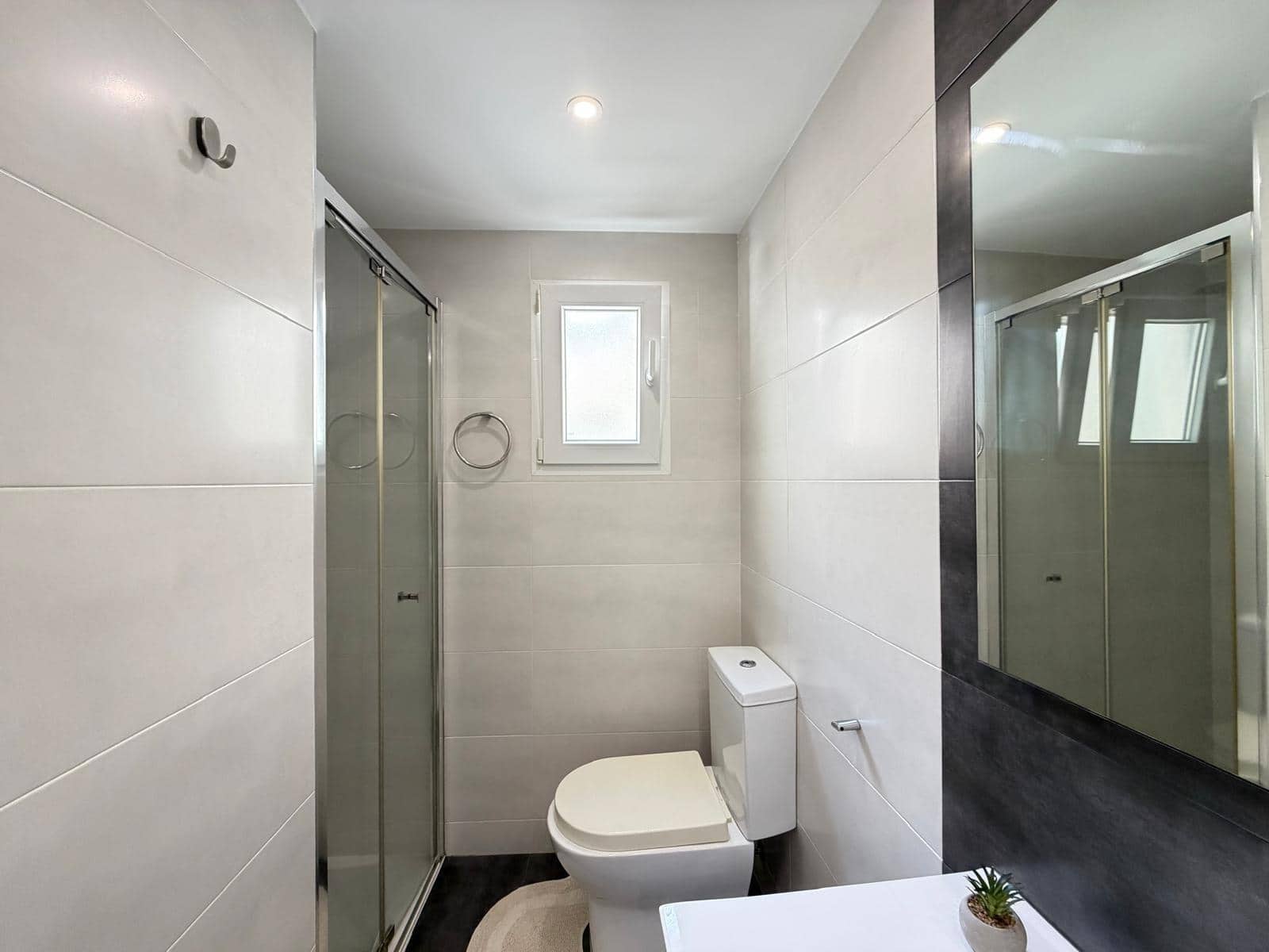 Apartamento de 3 habitaciones en Torrevieja en venta - 285.000 € (Ref: 9695342)