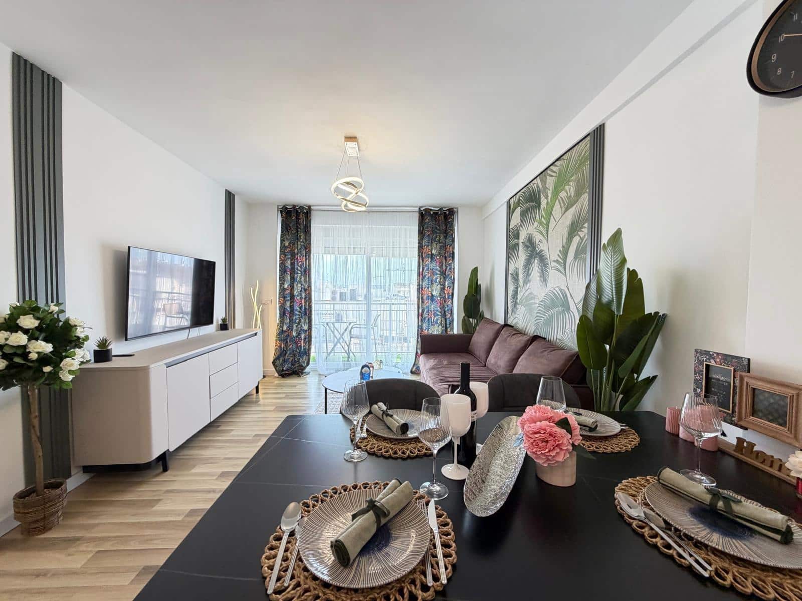 Apartamento de 3 habitaciones en Torrevieja en venta - 285.000 € (Ref: 9695342)