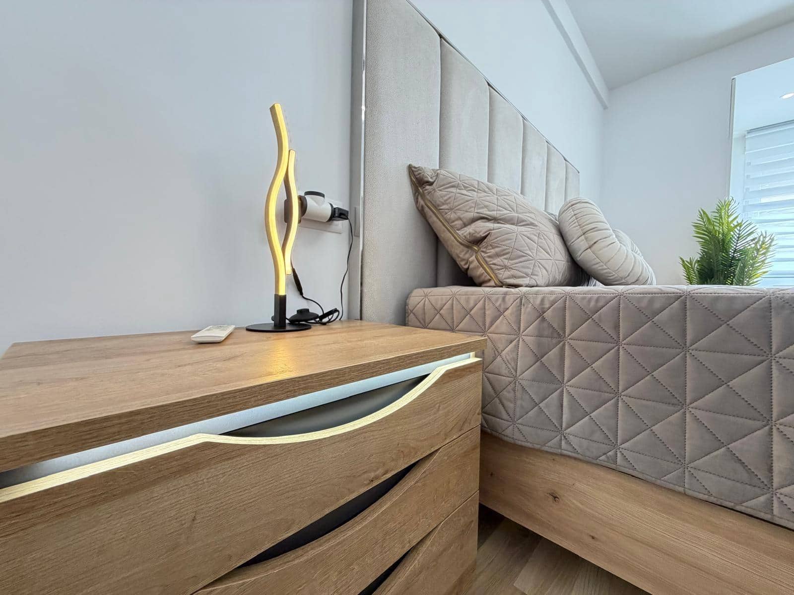 Apartamento de 3 habitaciones en Torrevieja en venta - 285.000 € (Ref: 9695342)