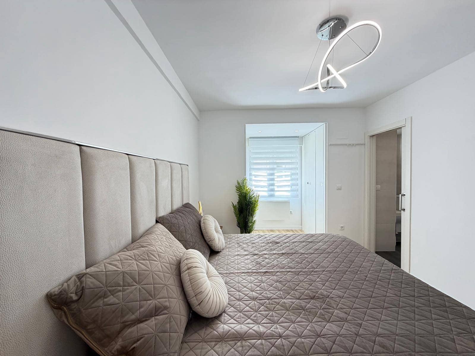 Apartamento de 3 habitaciones en Torrevieja en venta - 285.000 € (Ref: 9695342)