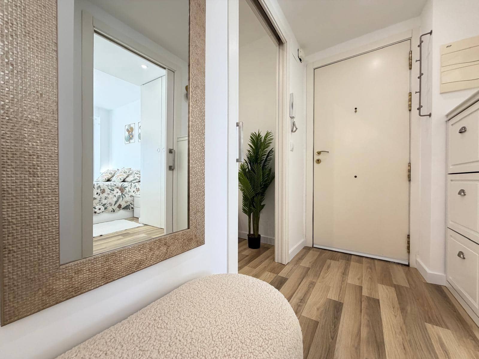 Apartamento de 3 habitaciones en Torrevieja en venta - 285.000 € (Ref: 9695342)