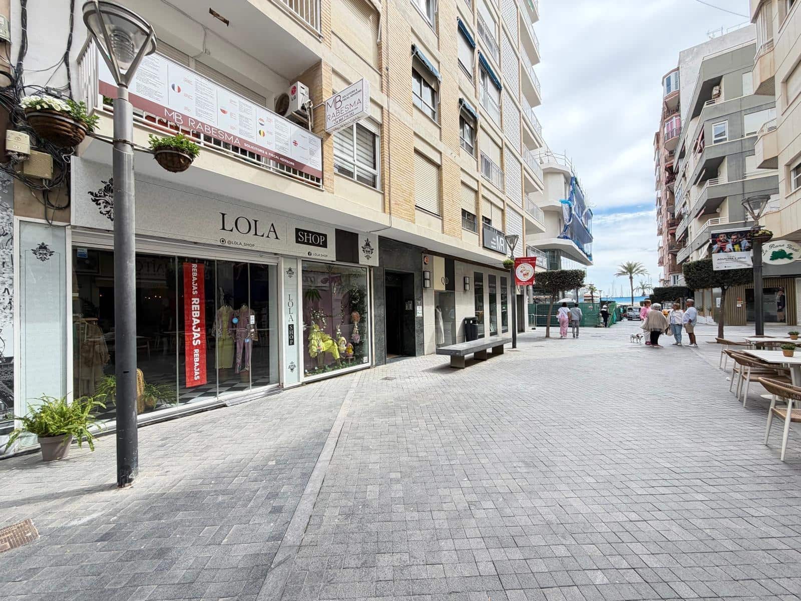 Apartamento de 3 habitaciones en Torrevieja en venta - 285.000 € (Ref: 9695342)