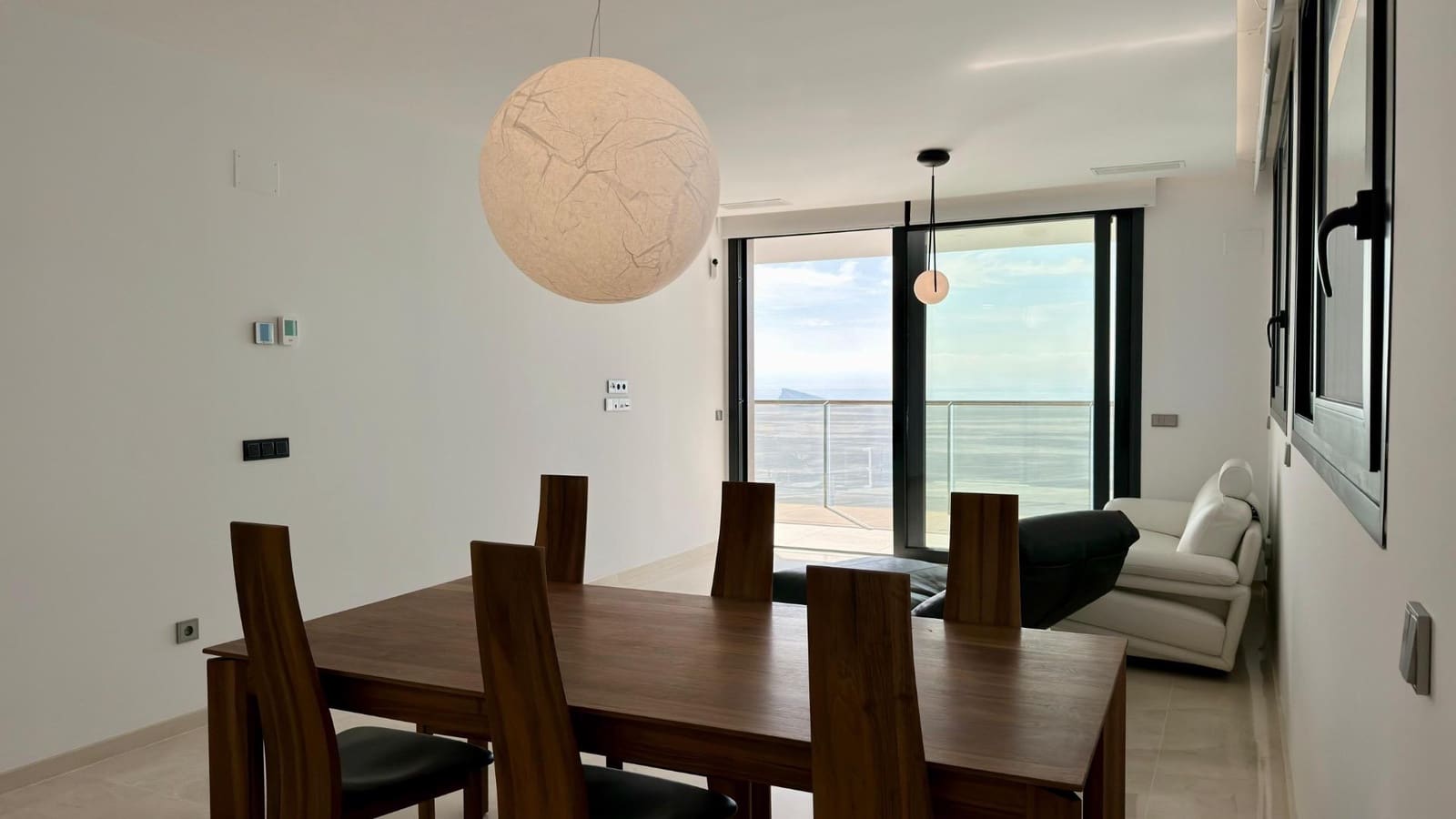 3 bedroom Penthouse for sale in Benidorm with pool - € 1,339,000 (Ref: 9695345)