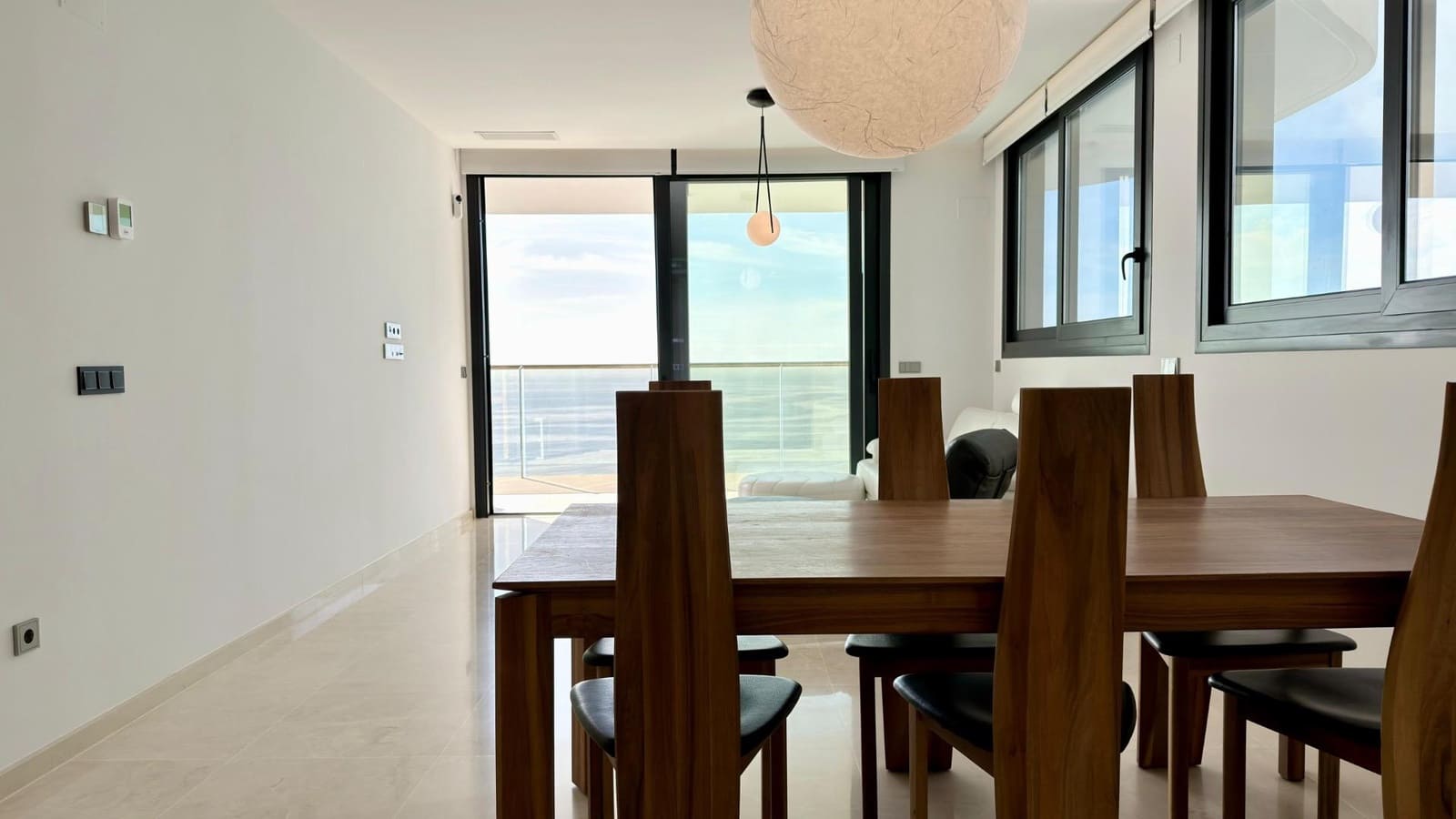 3 bedroom Penthouse for sale in Benidorm with pool - € 1,339,000 (Ref: 9695345)