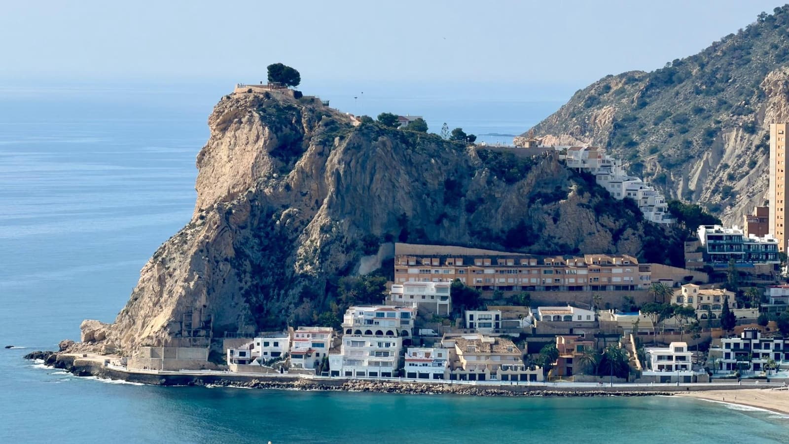 3 bedroom Penthouse for sale in Benidorm with pool - € 1,339,000 (Ref: 9695345)