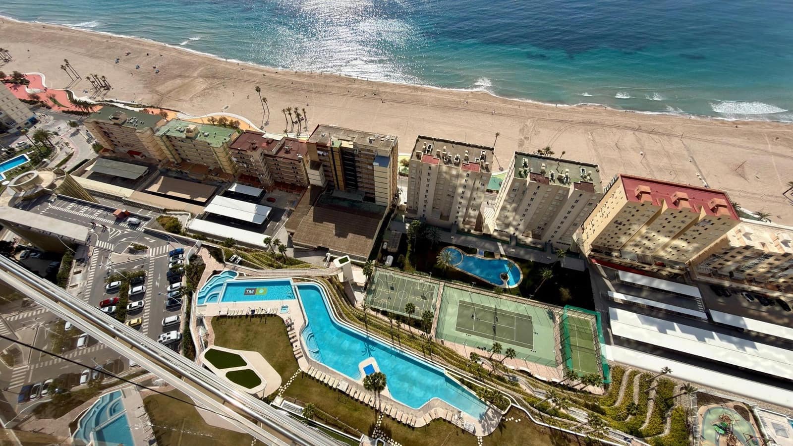 3 bedroom Penthouse for sale in Benidorm with pool - € 1,339,000 (Ref: 9695345)