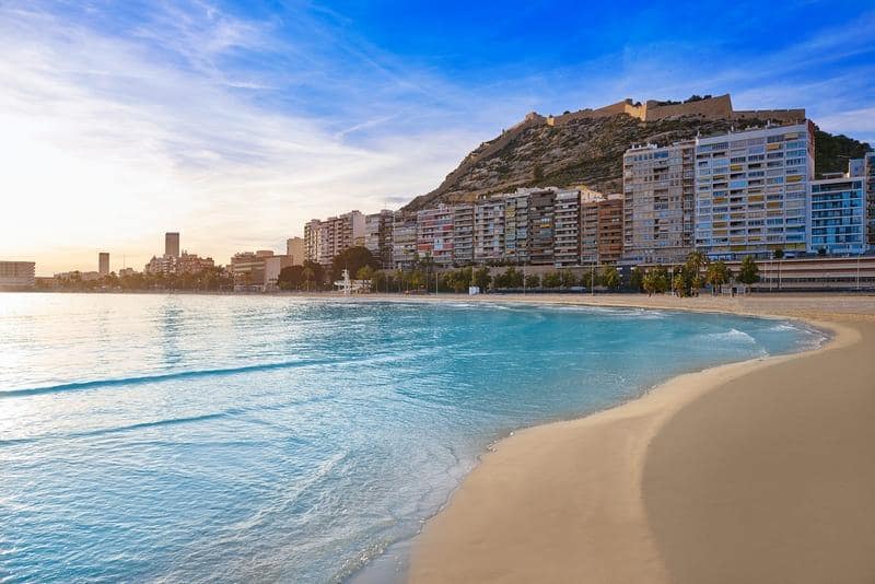 2 bedroom Flat for sale in Alicante / Alacant city - € 181,000 (Ref: 9695347)