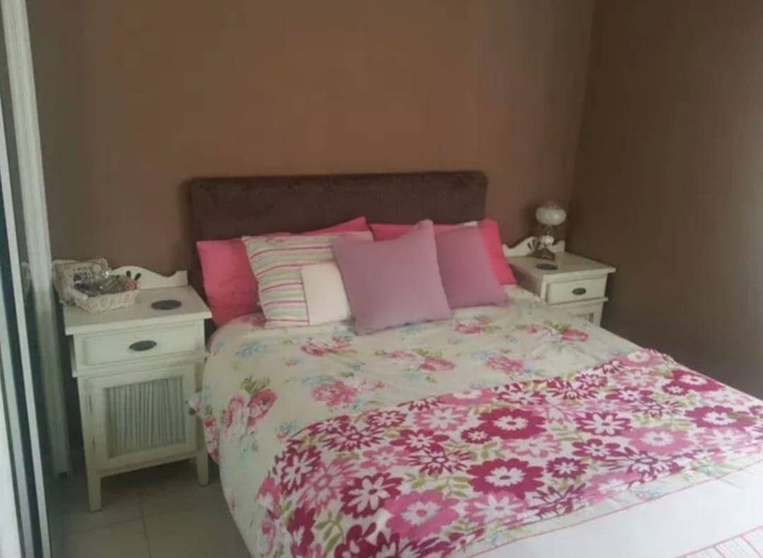 Piso de 4 habitaciones en Gijón en venta - 110.000 € (Ref: 9701628)