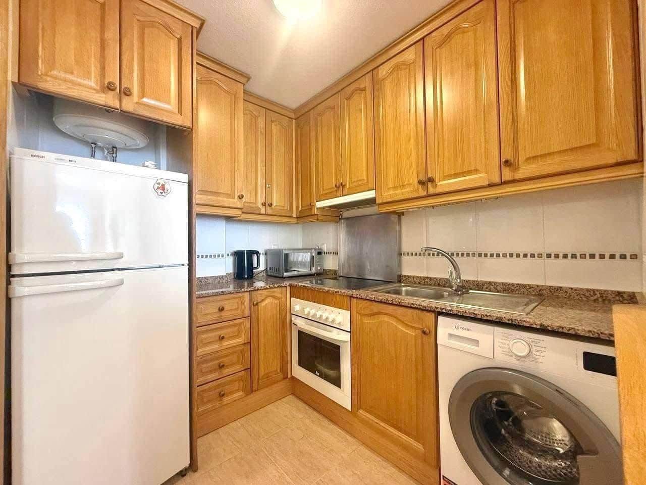 Apartamento de 1 habitación en Torrevieja en venta - 129.900 € (Ref: 9711971)