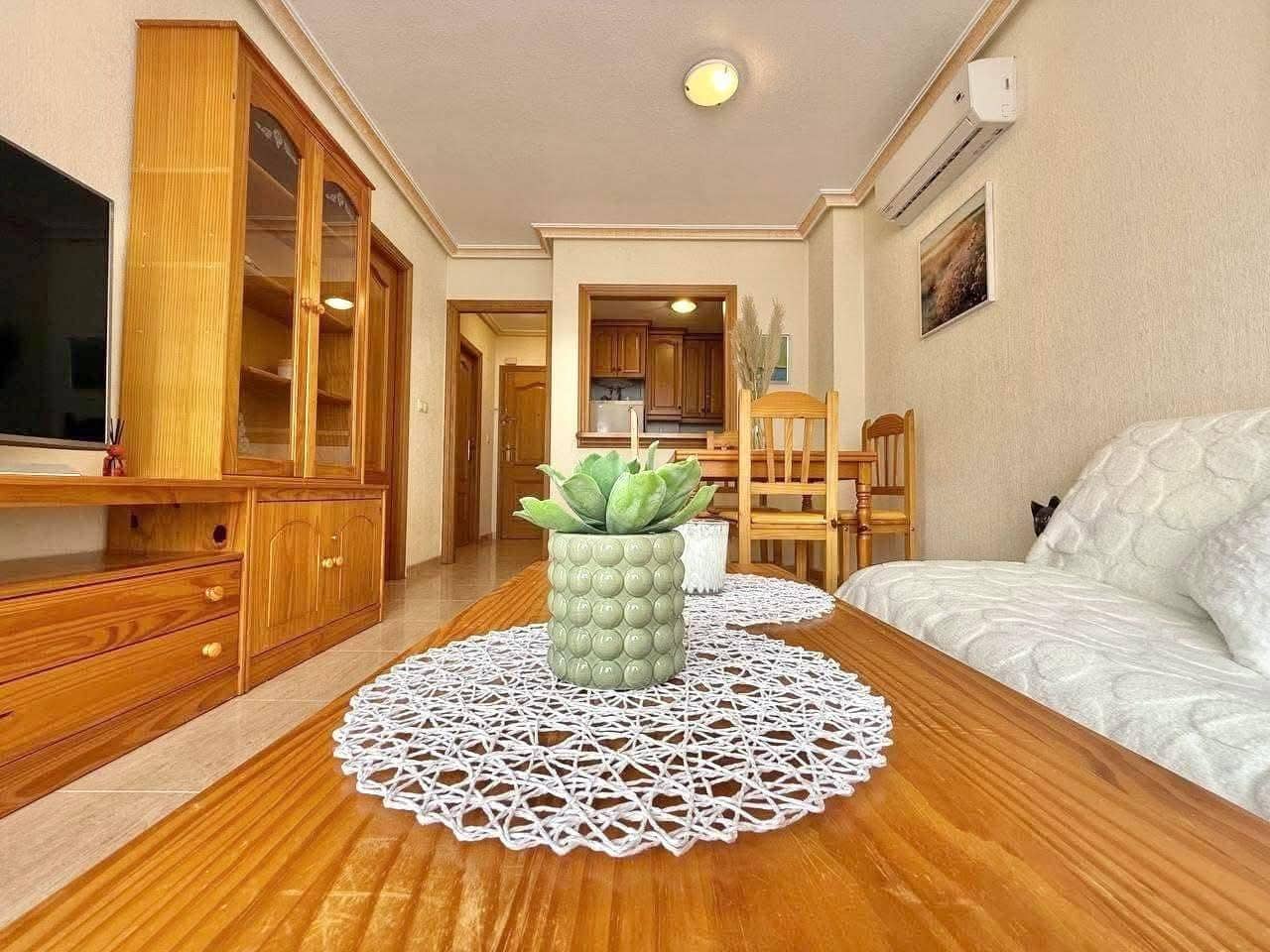 Apartamento de 1 habitación en Torrevieja en venta - 129.900 € (Ref: 9711971)