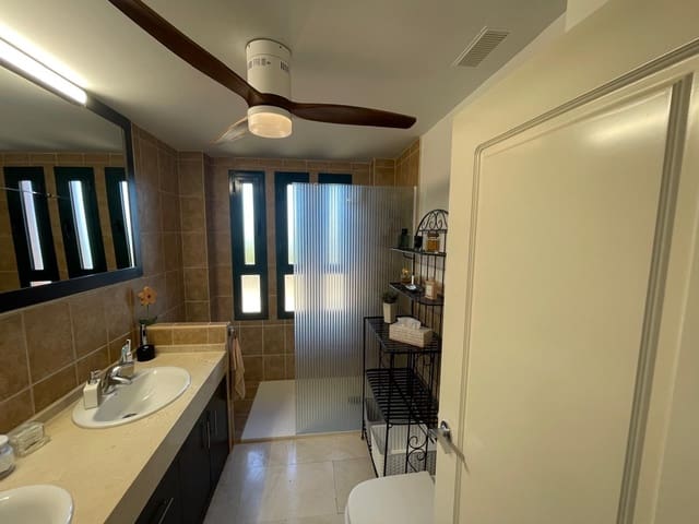 3 chambre Penthouse à vendre à Finestrat avec piscine garage - 465 000 € (Ref: 9711972)