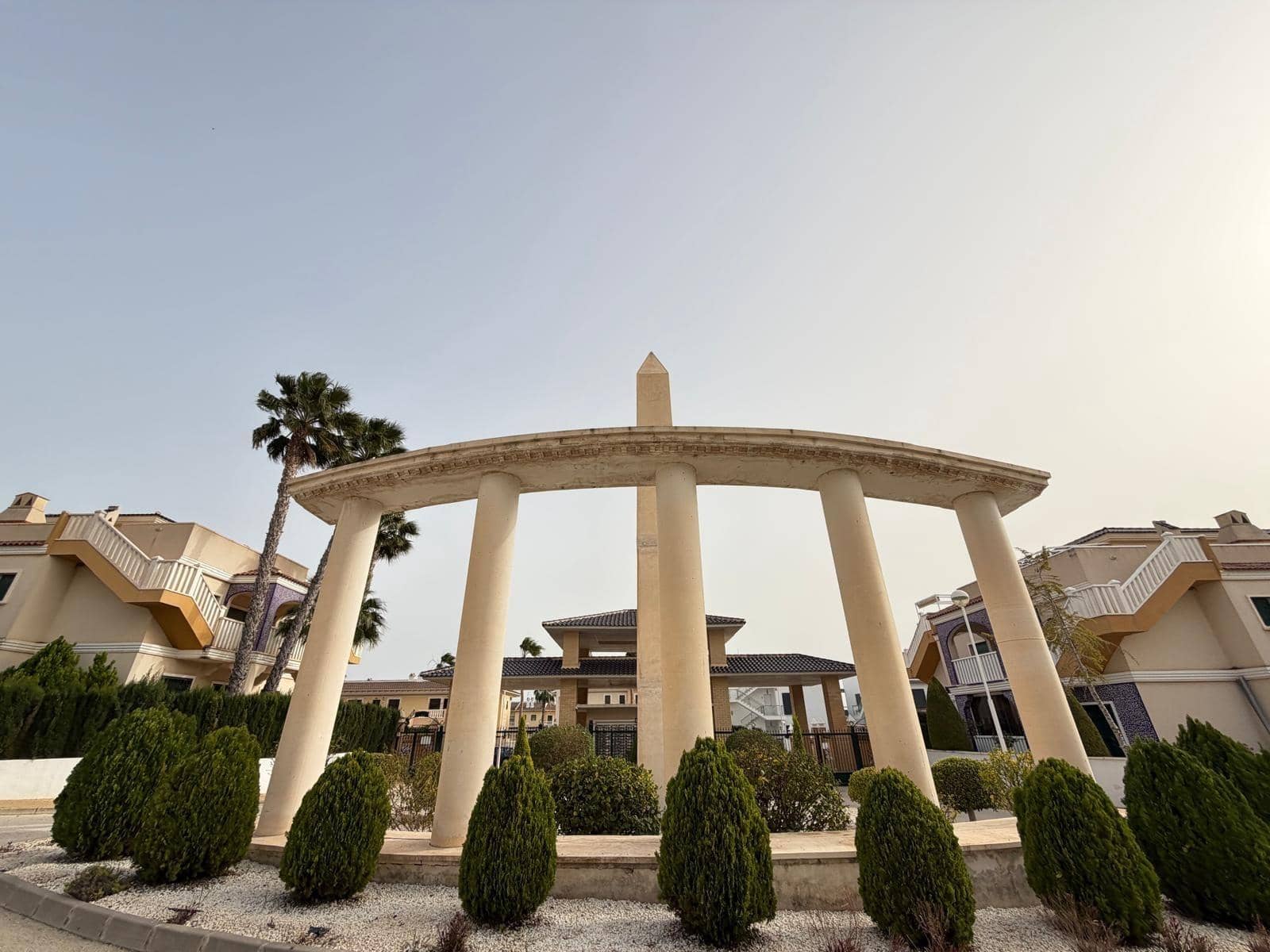 2 soveværelse Bungalow til salg i Dona Pepa med swimmingpool - € 159.900 (Ref: 9711973)