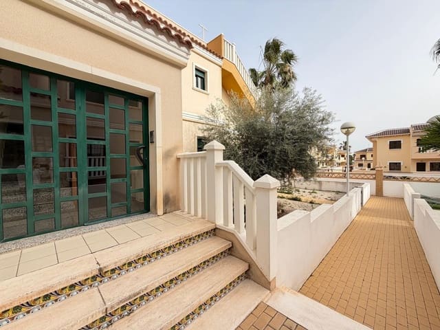 2 soveværelse Bungalow til salg i Doña Pepa, Rojales med swimmingpool - € 159.900 (Ref: 9711973)