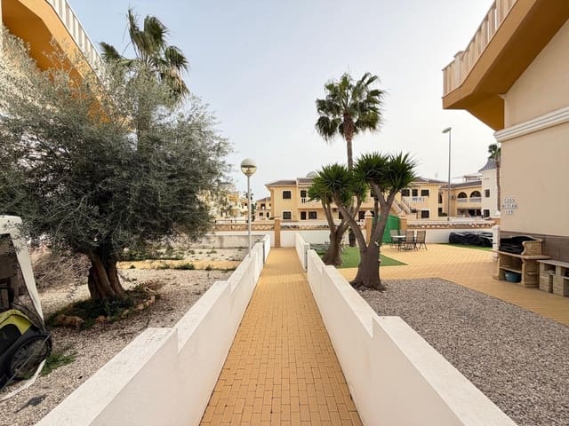 2 soveværelse Bungalow til salg i Doña Pepa, Rojales med swimmingpool - € 159.900 (Ref: 9711973)