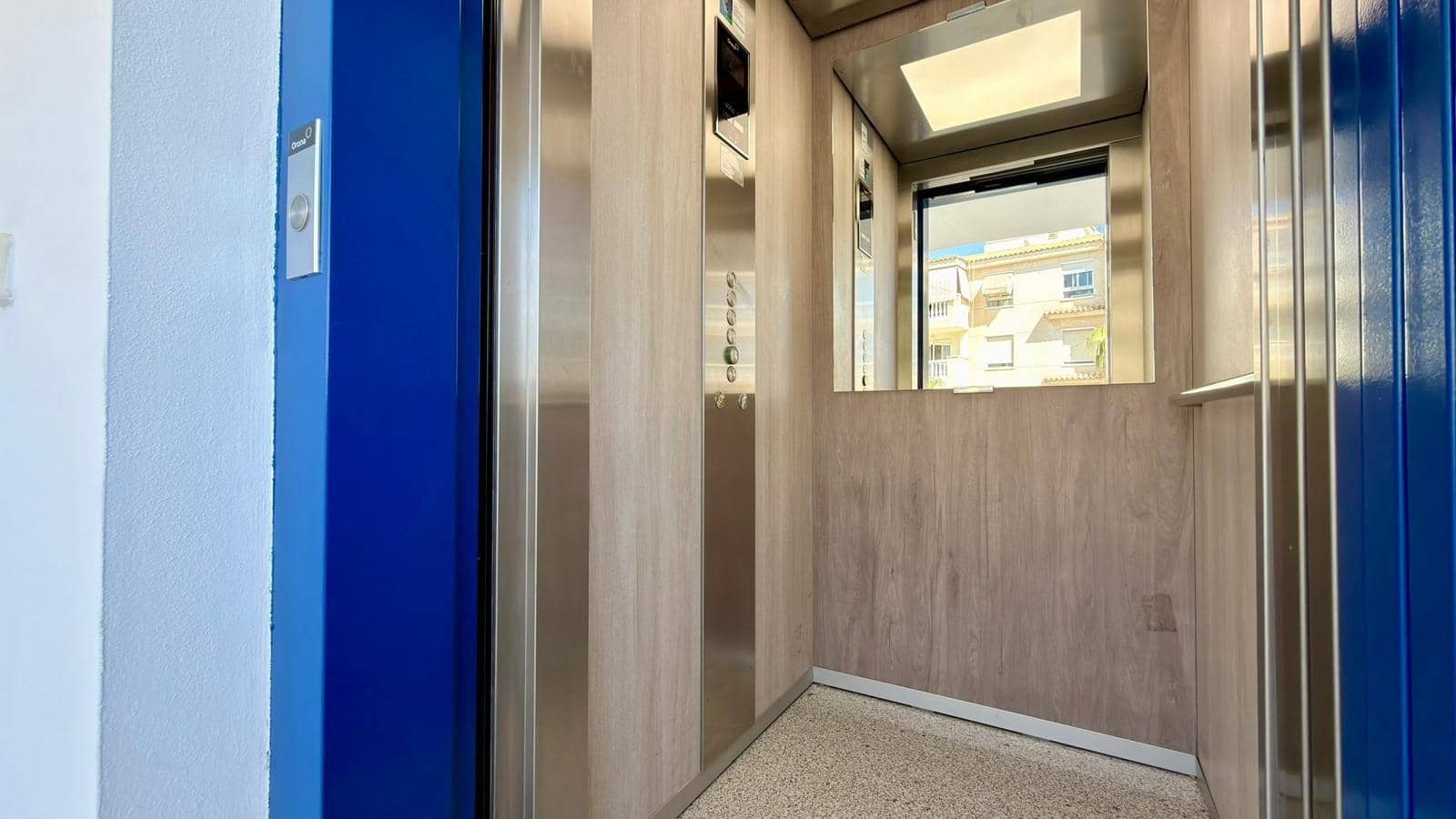 1 soveværelse Lejlighed til salg i Albir med swimmingpool garage - € 265.000 (Ref: 9711975)