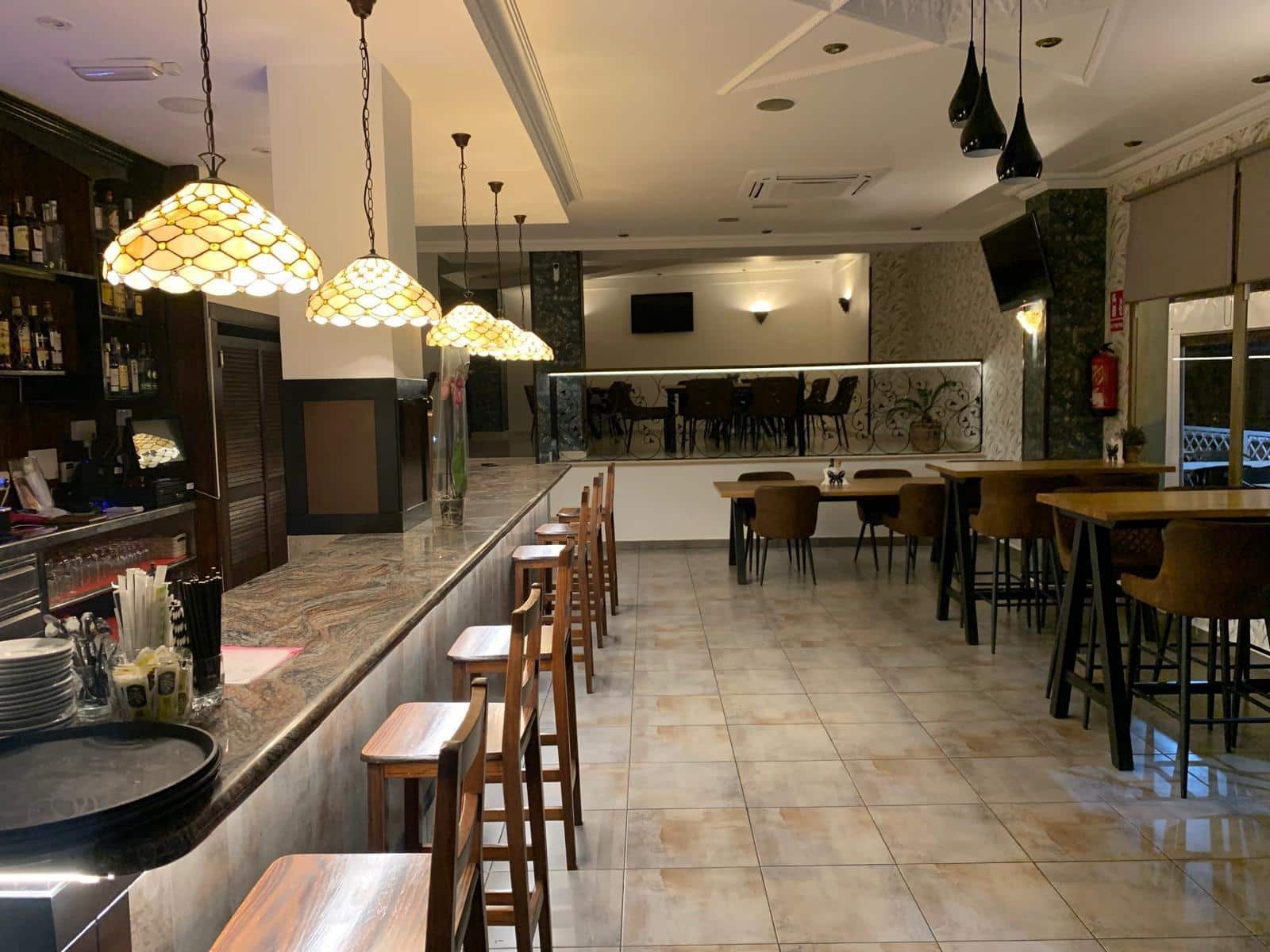 Comercial para venda em Torrevieja - 46 990 € (Ref: 9719956)