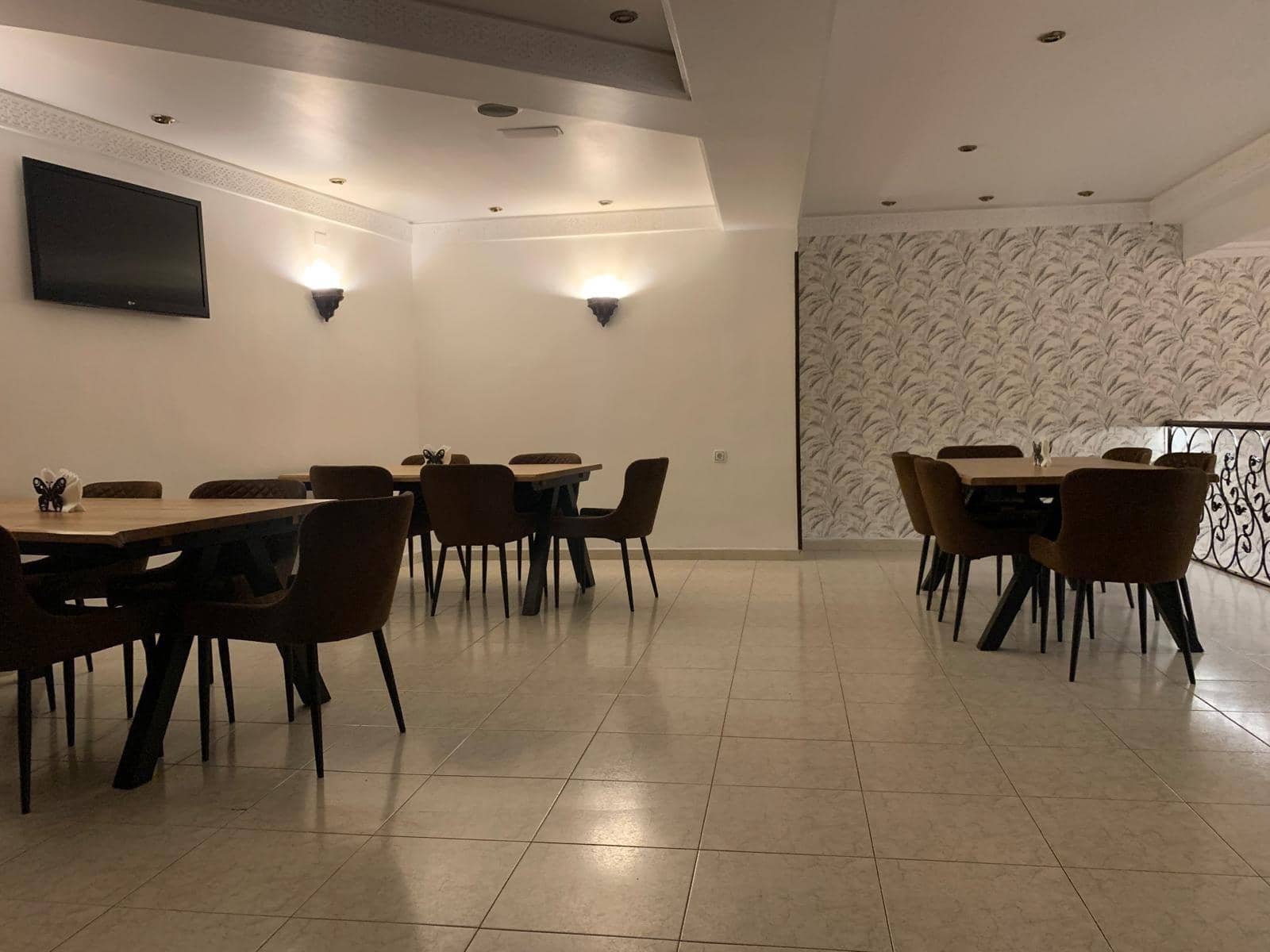Comercial para venda em Torrevieja - 46 990 € (Ref: 9719956)