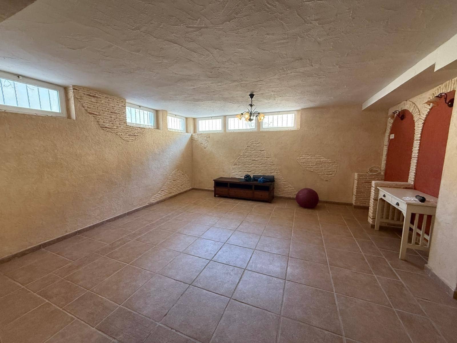 5 soveværelse Semi-Rækkehus til salg i La Mata - € 590.000 (Ref: 9719957)