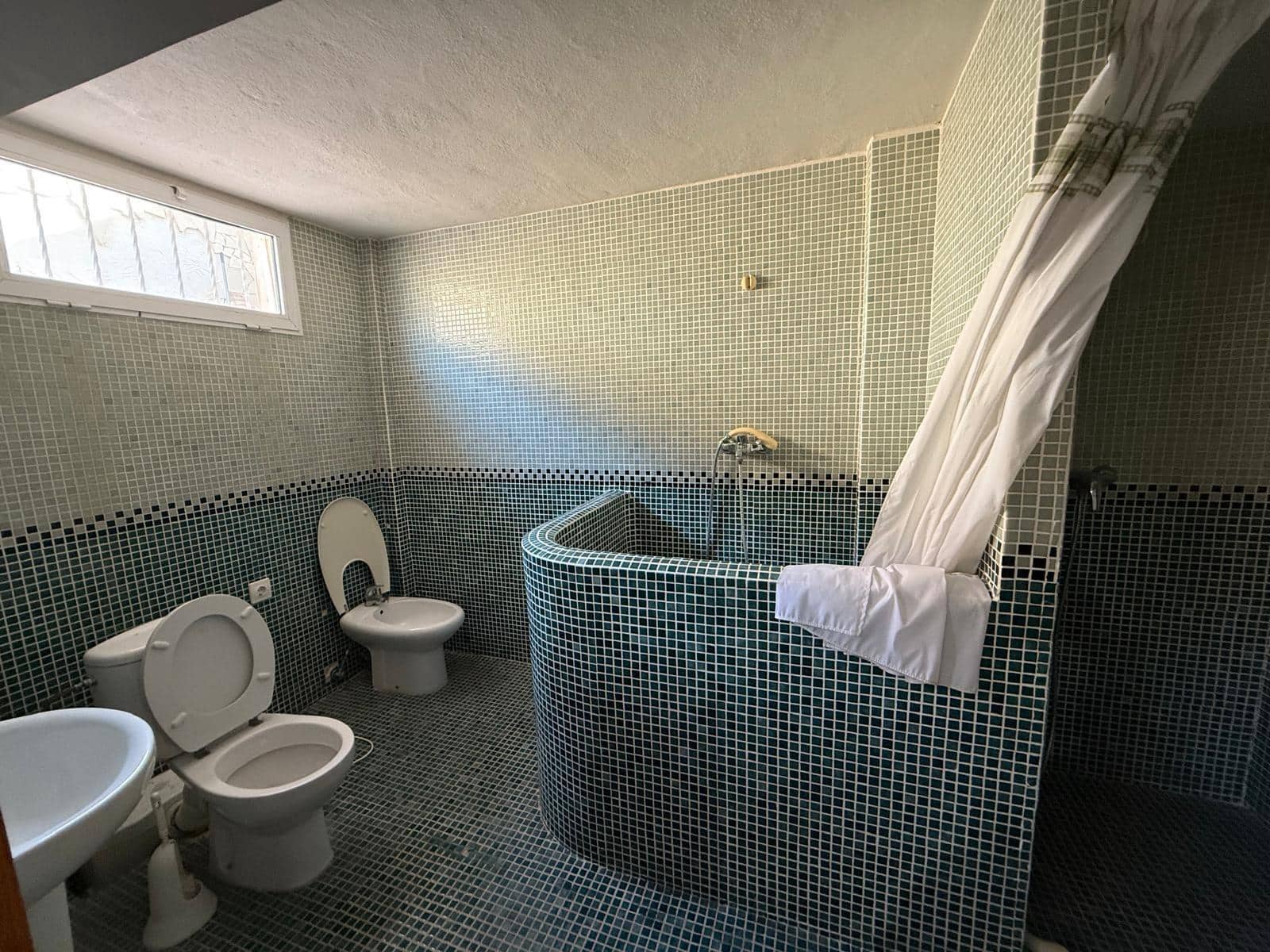 5 soveværelse Semi-Rækkehus til salg i La Mata - € 590.000 (Ref: 9719957)