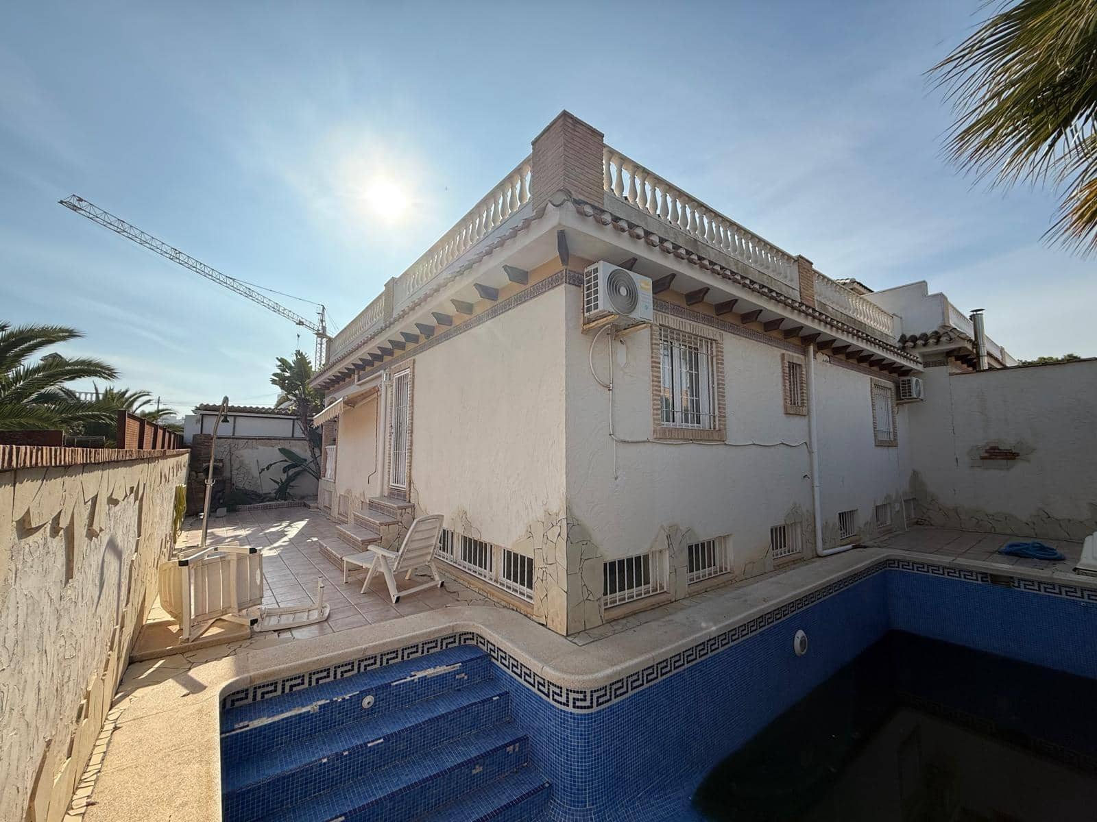 5 soveværelse Semi-Rækkehus til salg i La Mata - € 590.000 (Ref: 9719957)