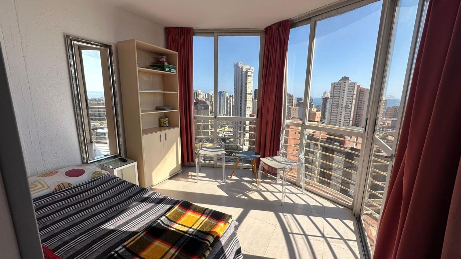 1 slaapkamer Appartement te koop in Benidorm met zwembad - € 143.000 (Ref: 9721702)