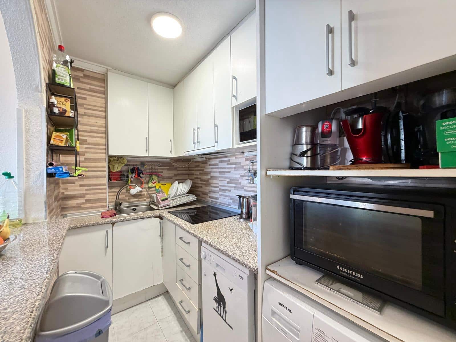 Ático de 1 habitación en Torrevieja en venta - 126.000 € (Ref: 9721706)