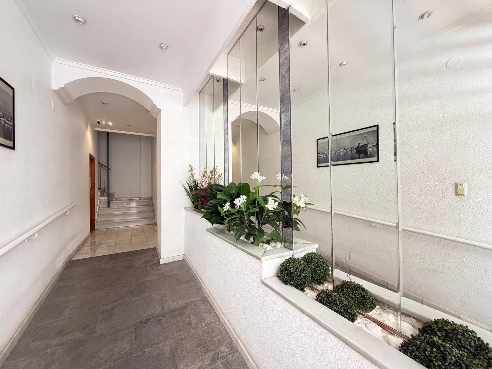 Ático de 1 habitación en Torrevieja en venta - 126.000 € (Ref: 9721706)