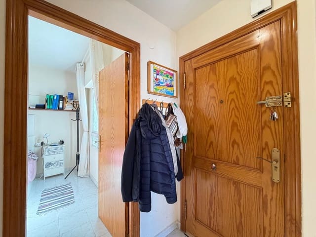 1 makuuhuone Kattohuoneisto myytävänä paikassa Playa del Acequión, Torrevieja - 126 000 € (Ref: 9721706)