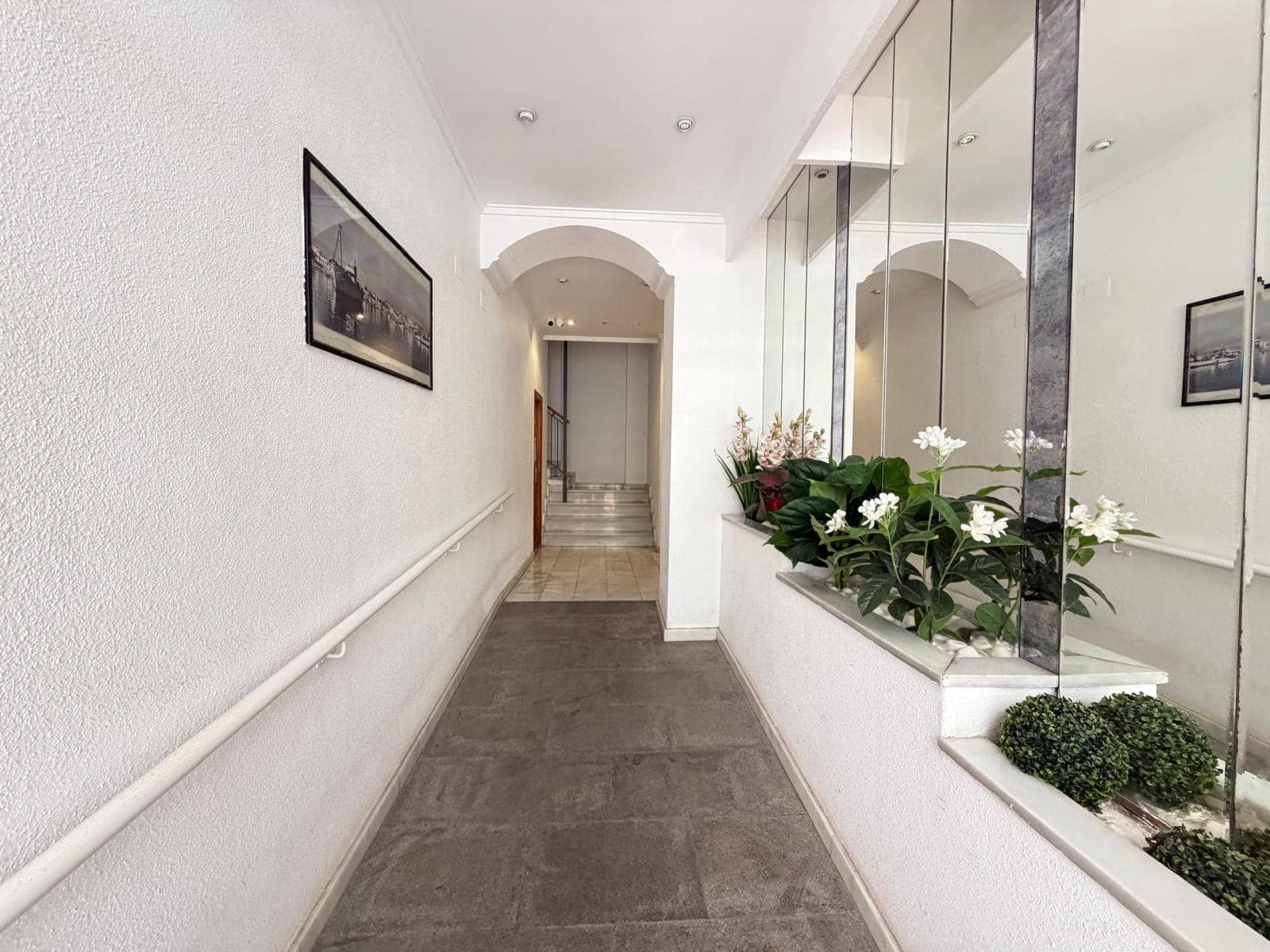 Ático de 1 habitación en Torrevieja en venta - 126.000 € (Ref: 9721706)