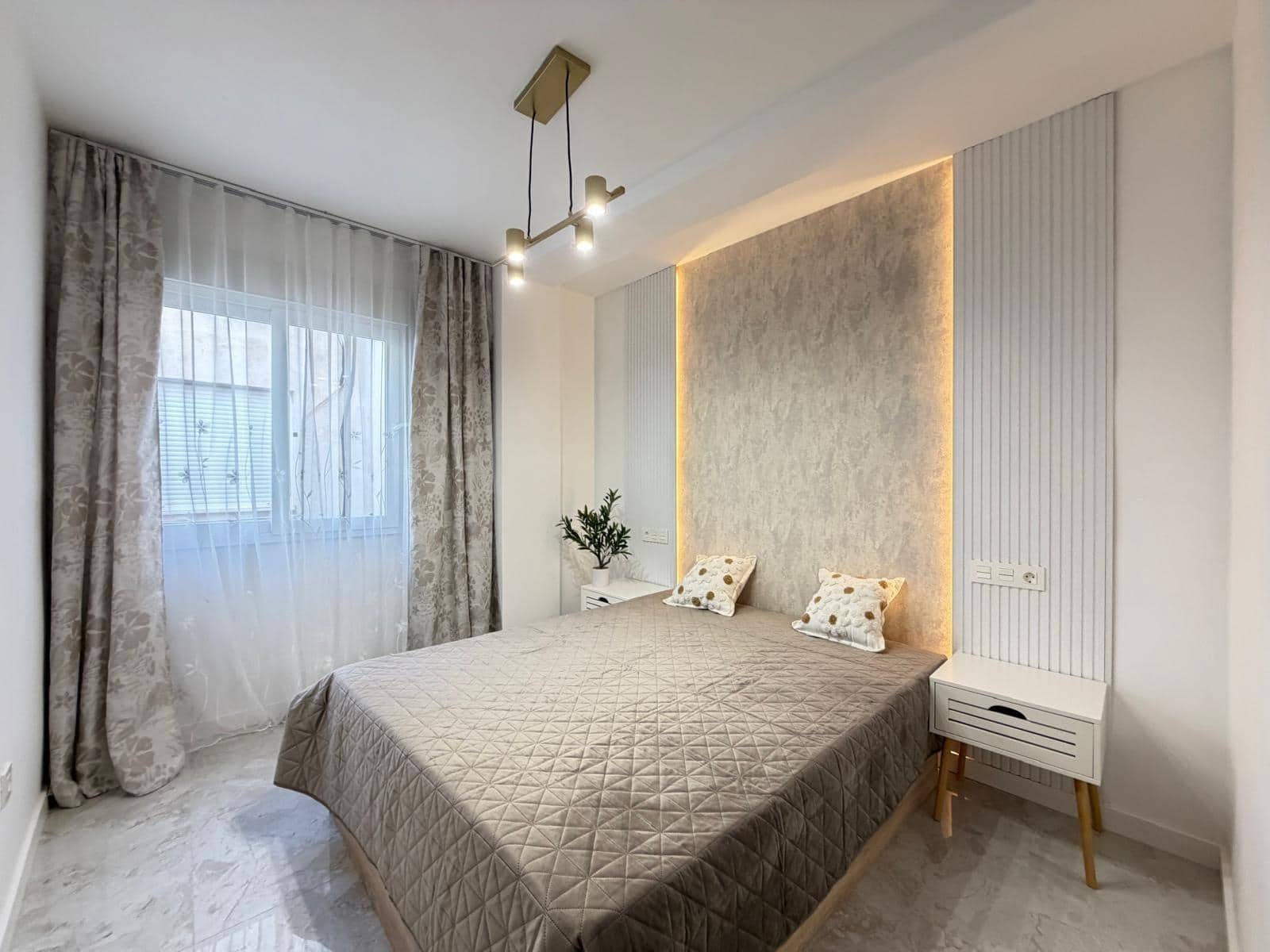 3 slaapkamer Penthouse te koop in Torrevieja - € 239.000 (Ref: 9721707)