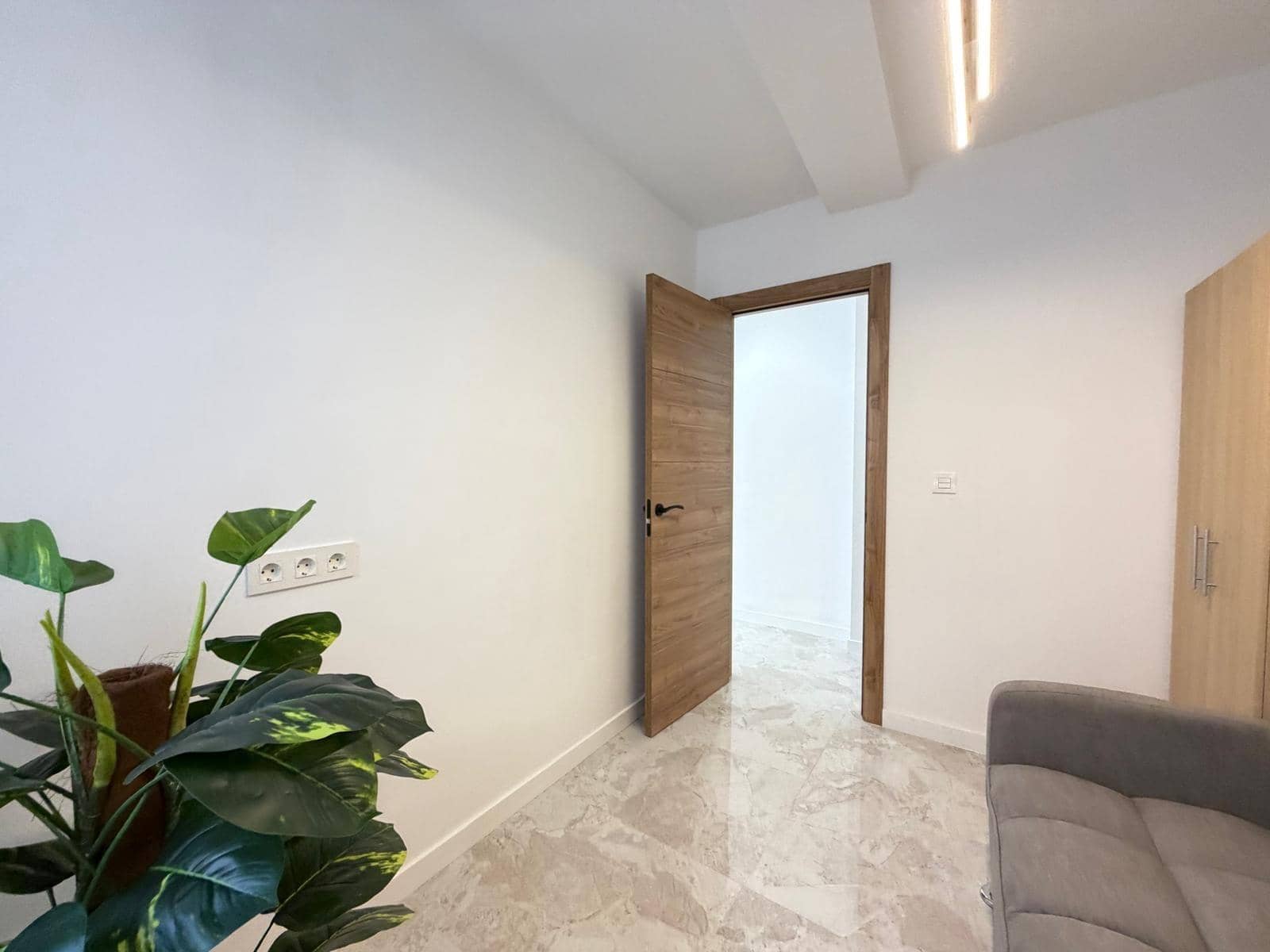 3 slaapkamer Penthouse te koop in Torrevieja - € 239.000 (Ref: 9721707)