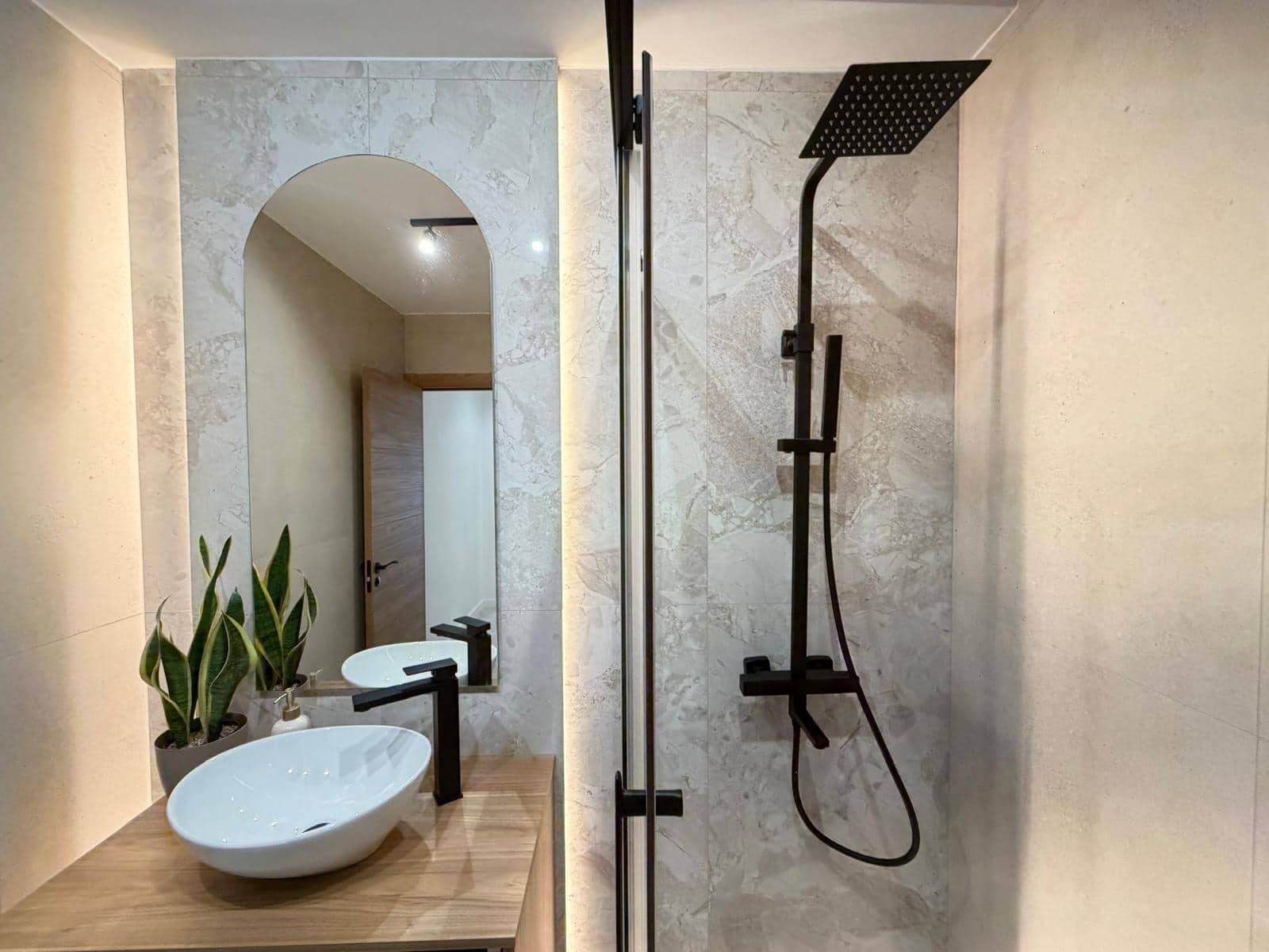 3 slaapkamer Penthouse te koop in Torrevieja - € 239.000 (Ref: 9721707)