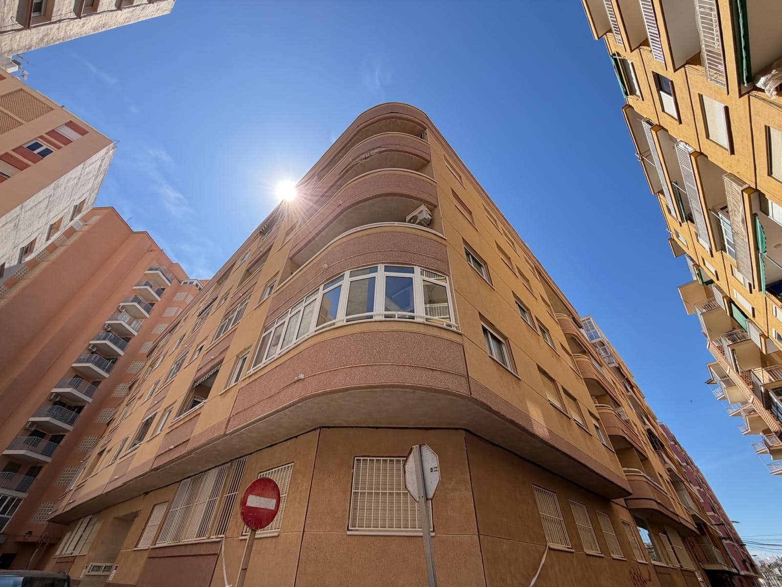 2 quarto Apartamento para venda em Torrevieja - 179 900 € (Ref: 9732121)