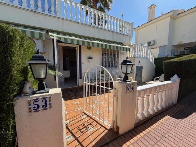 1 chambre Bungalow à vendre à La Siesta, Torrevieja avec piscine - 142 000 € (Ref: 9732123)