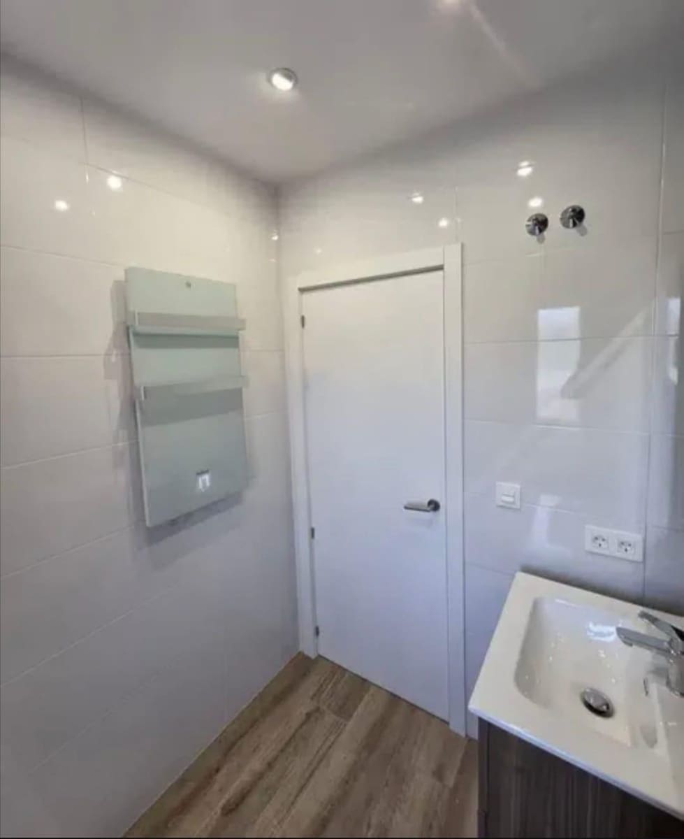 2 quarto Apartamento para venda em Oviedo - 74 000 € (Ref: 9732124)