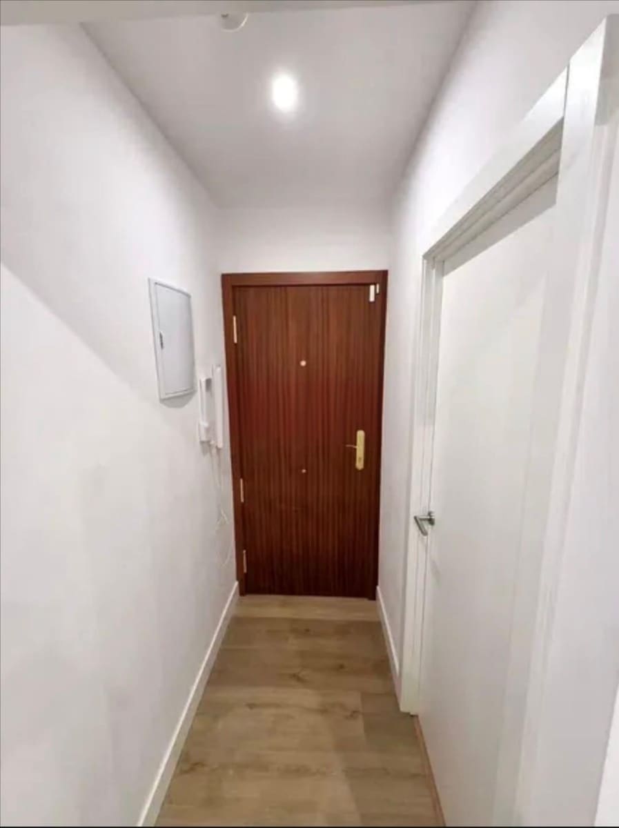 2 quarto Apartamento para venda em Oviedo - 74 000 € (Ref: 9732124)