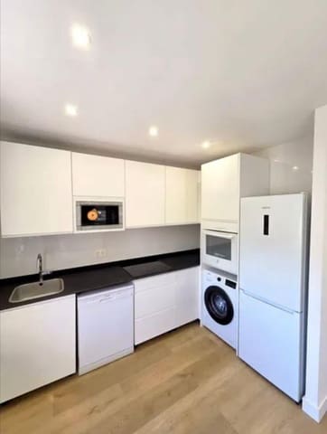 2 bedroom Apartment for sale in Oviedo - € 74,000 (Ref: 9732124)