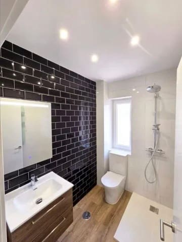 2 bedroom Apartment for sale in Oviedo - € 74,000 (Ref: 9732124)