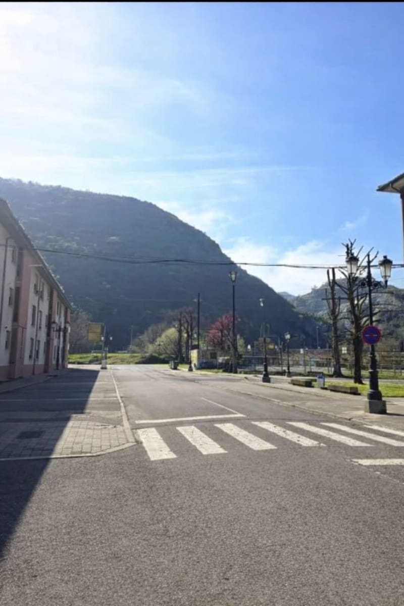 2 quarto Apartamento para venda em Oviedo - 74 000 € (Ref: 9732124)