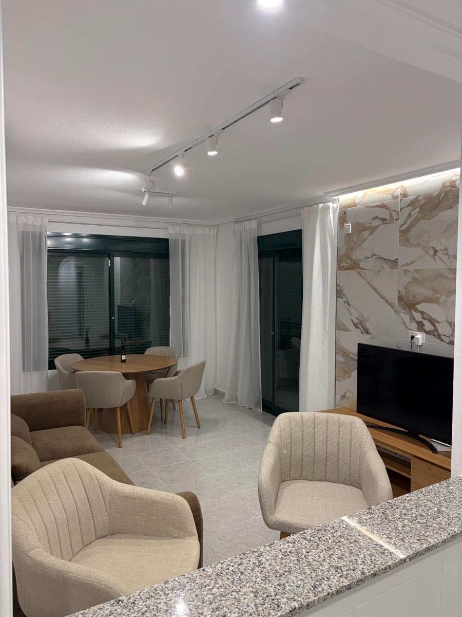 2 chambre Appartement à vendre à Orihuela Costa avec piscine - 249 000 € (Ref: 9735585)