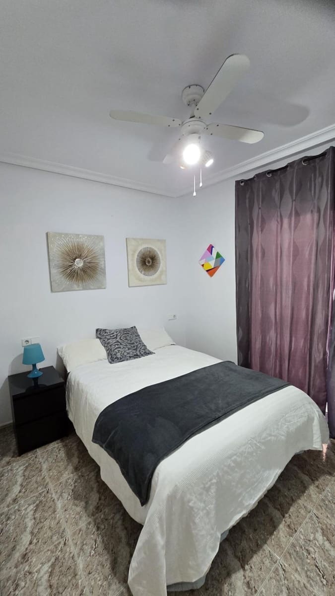 2 sypialnia Apartament na sprzedaż w Torrevieja - 149 900 € (Ref: 9735586)