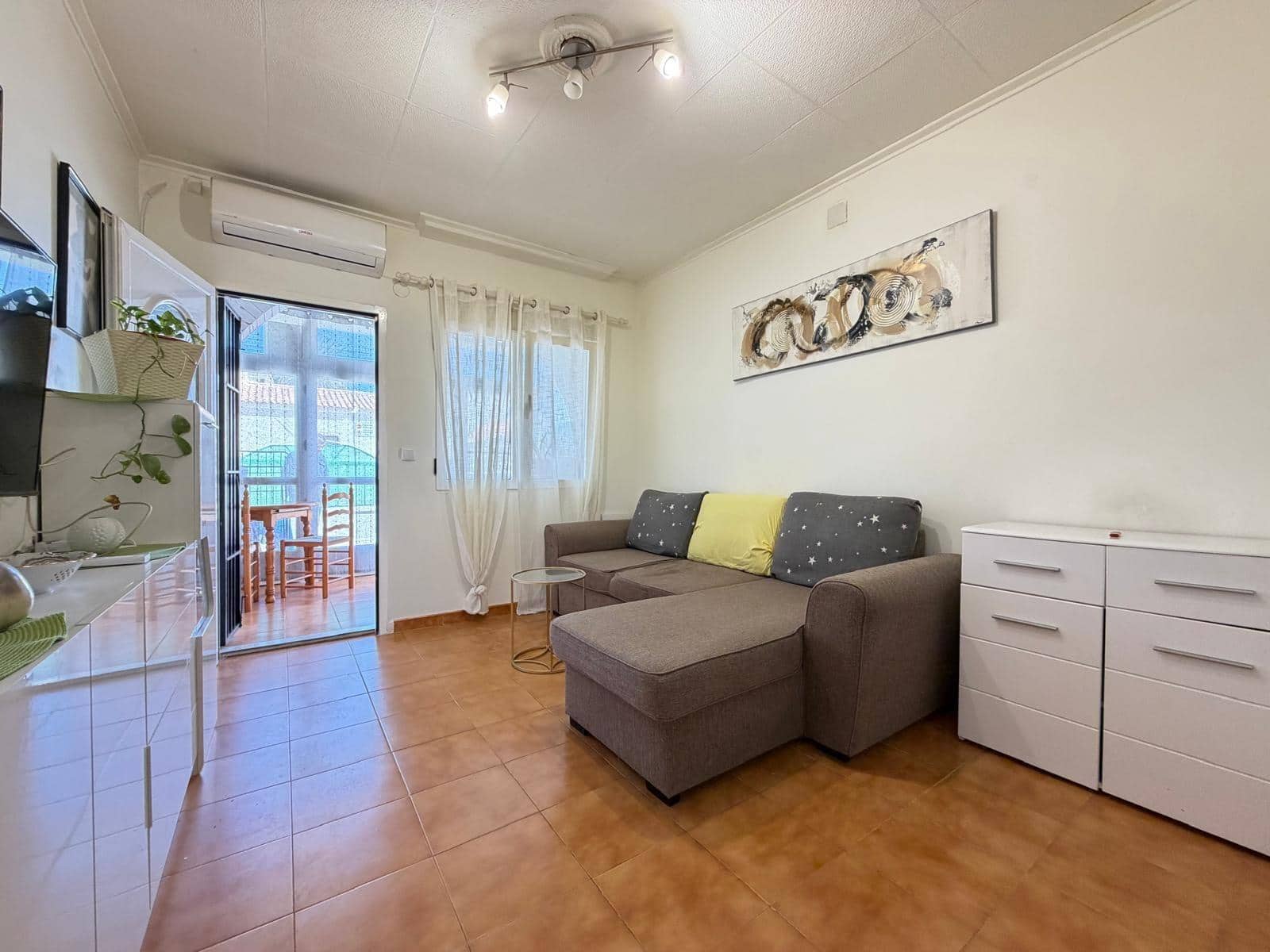 1 Zimmer Reihenhaus zu verkaufen in Torrevieja - 133.000 € (Ref: 9738565)