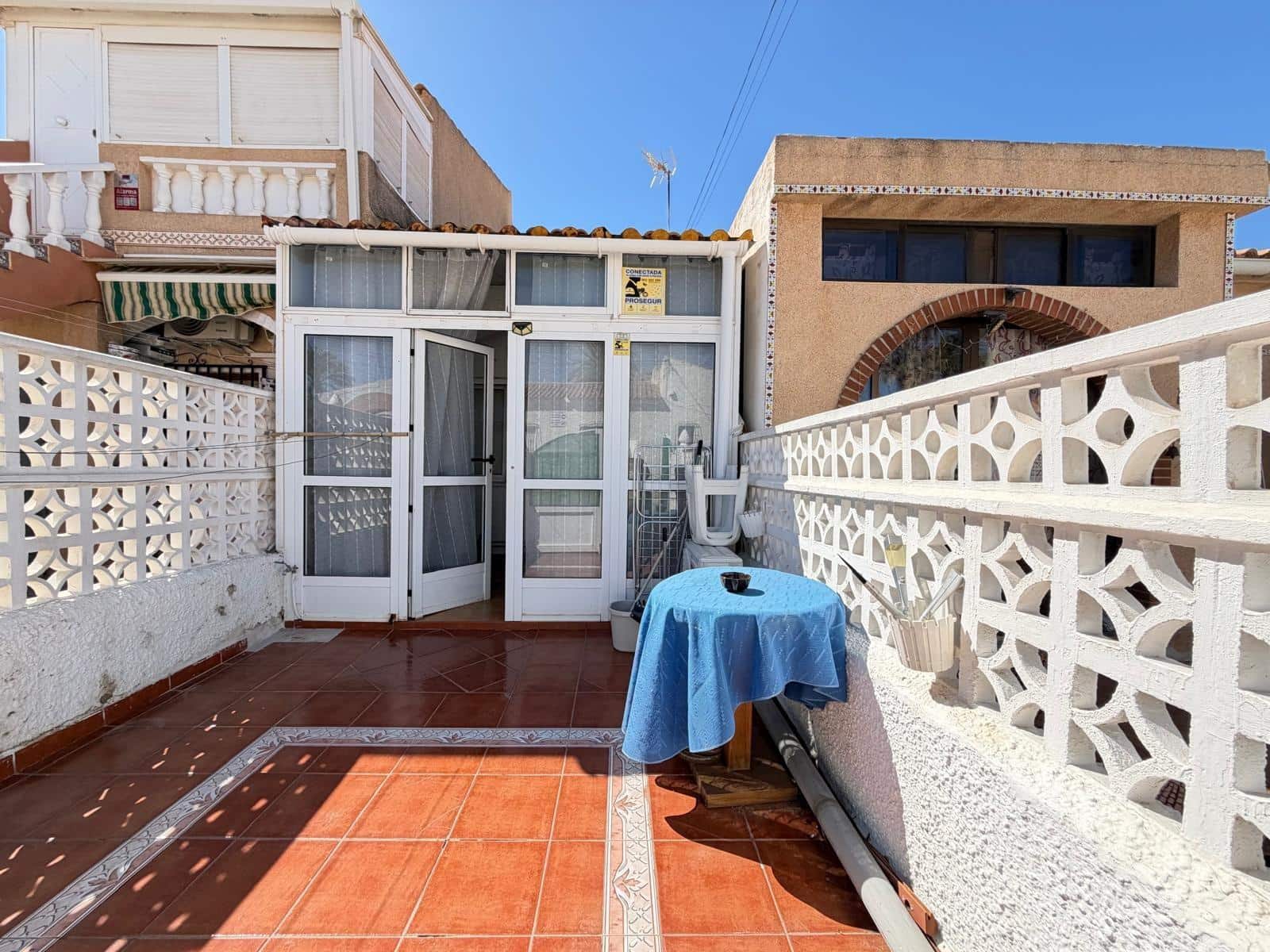 1 Zimmer Reihenhaus zu verkaufen in Torrevieja - 133.000 € (Ref: 9738565)