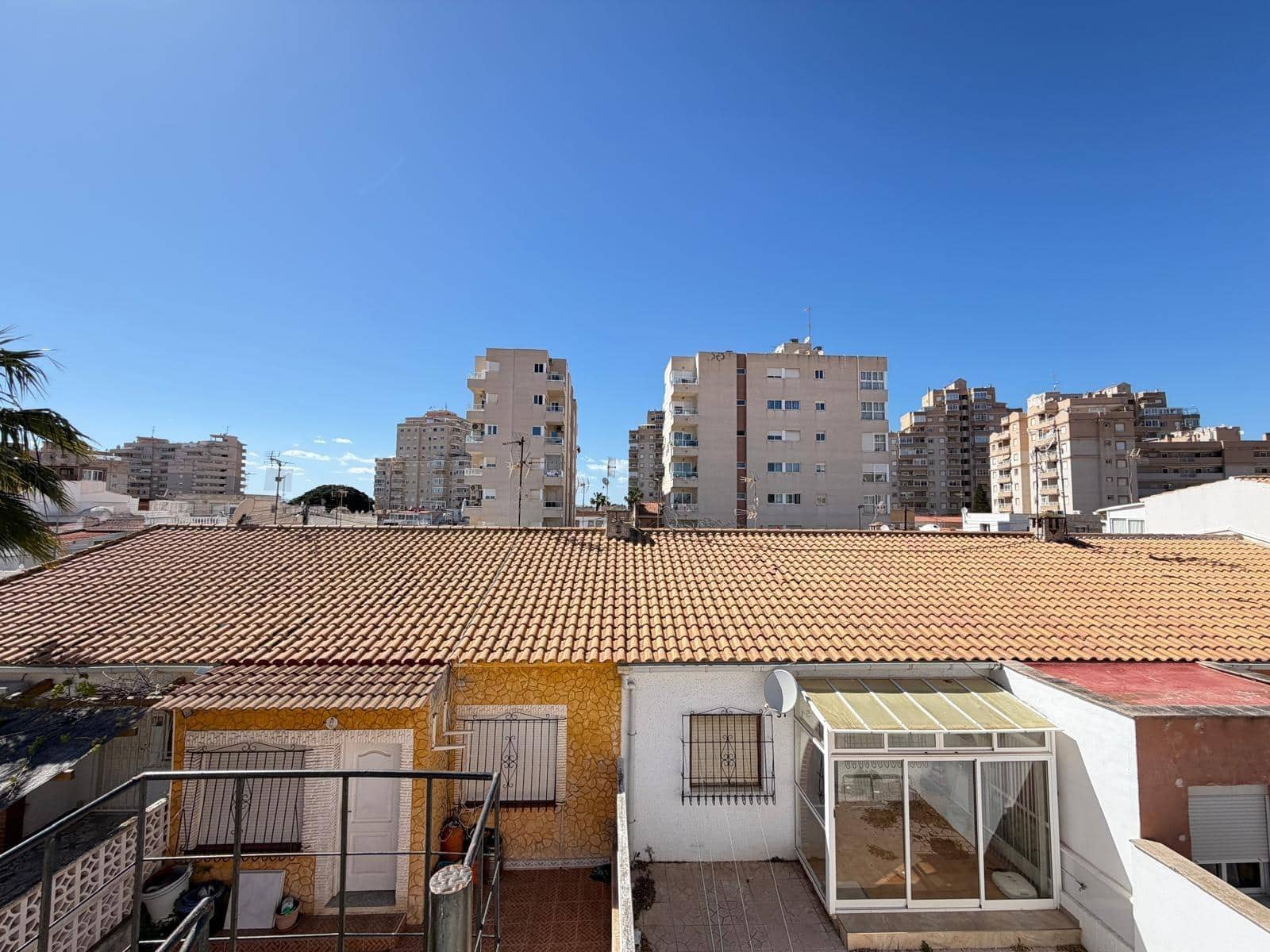 1 Zimmer Reihenhaus zu verkaufen in Torrevieja - 133.000 € (Ref: 9738565)