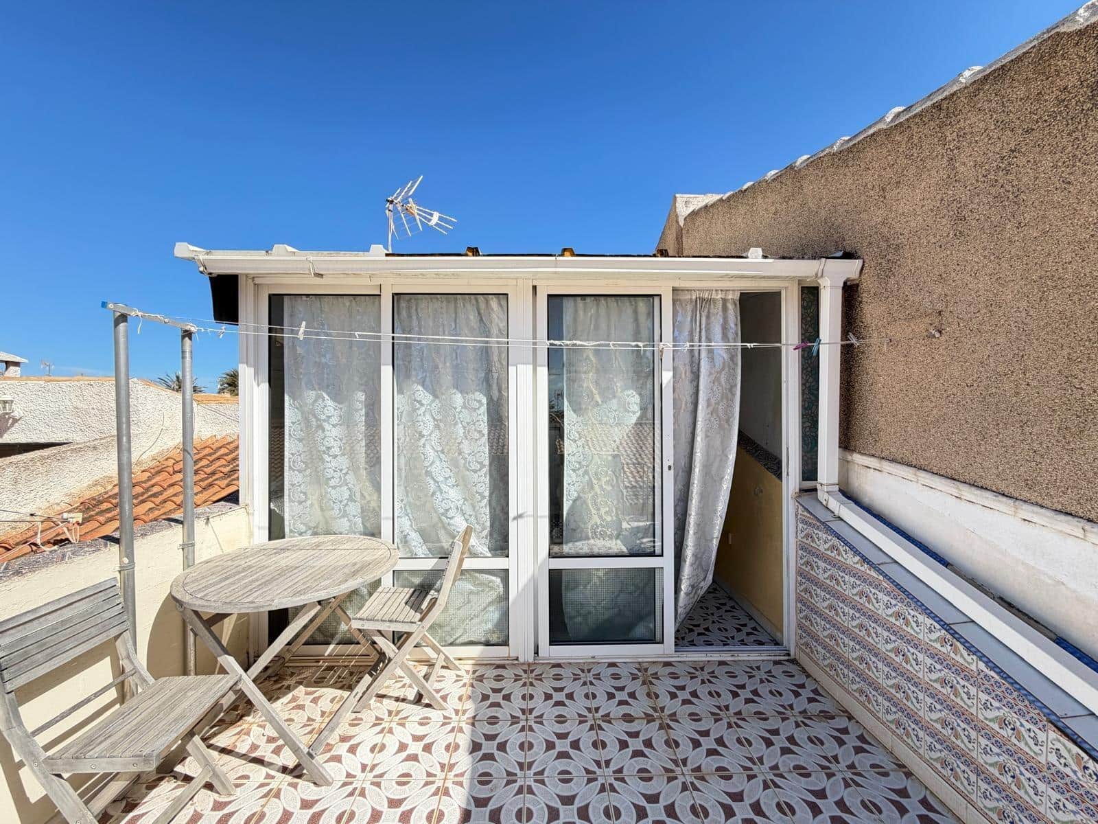 1 Zimmer Reihenhaus zu verkaufen in Torrevieja - 133.000 € (Ref: 9738565)