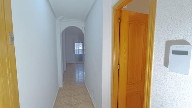 2 slaapkamer Appartement te koop in Avenida Habaneras - Curva de Palangre, Torrevieja - € 109.000 (Ref: 9738567)