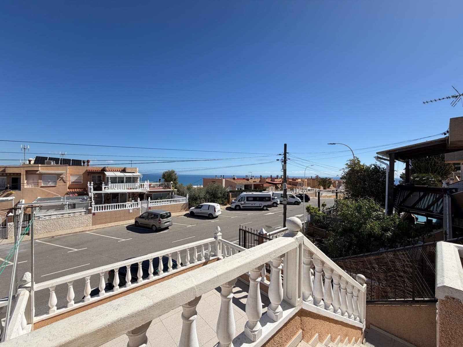 Adosado de 3 habitaciones en Gran Alacant en venta con garaje - 219.000 € (Ref: 9738569)