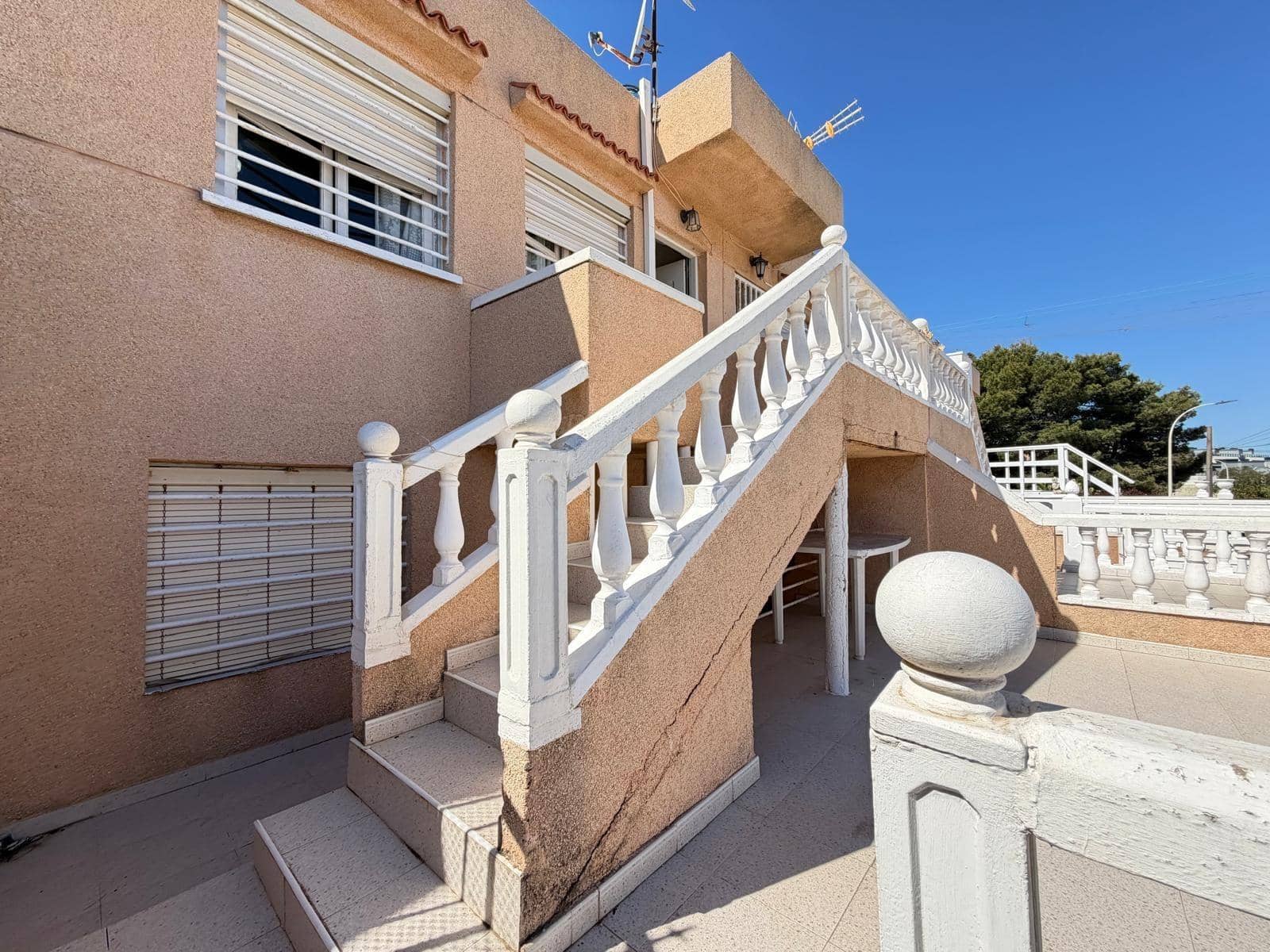 Adosado de 3 habitaciones en Gran Alacant en venta con garaje - 219.000 € (Ref: 9738569)