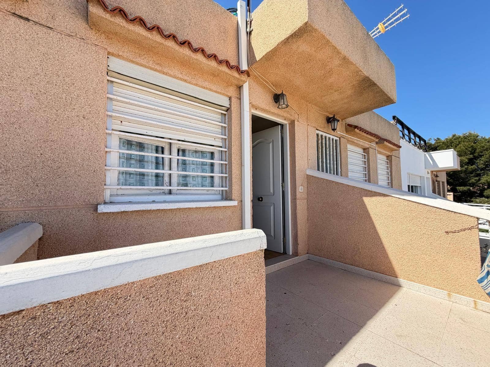 Adosado de 3 habitaciones en Gran Alacant en venta con garaje - 219.000 € (Ref: 9738569)